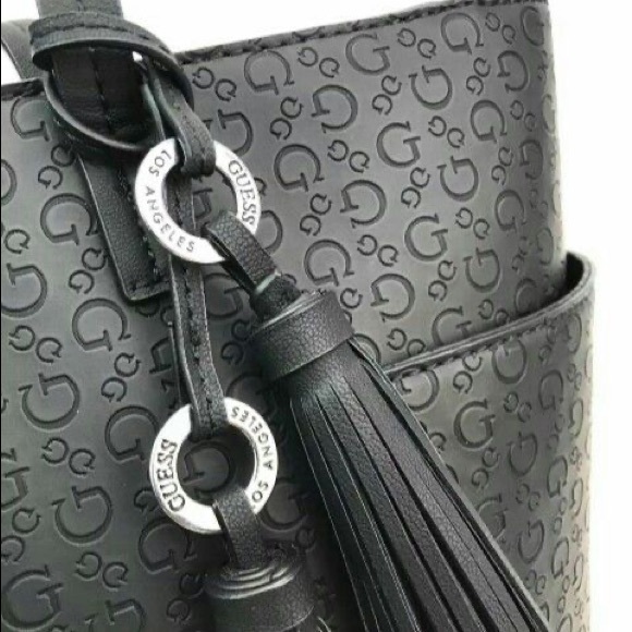 Guess purse large tote new with tags - Picture 6 of 6